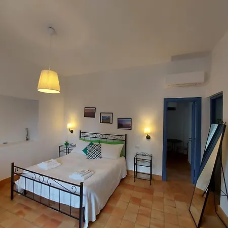 Affittacamere Le Sette Perle Malfa (Salina)