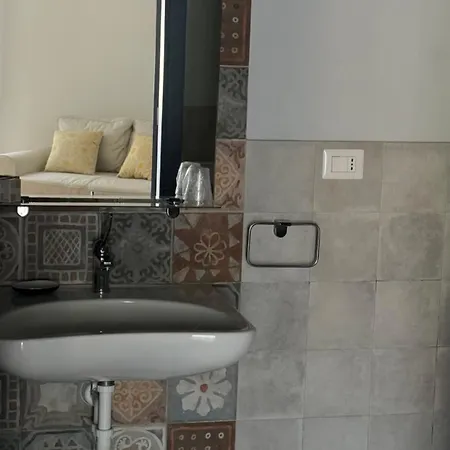 Affittacamere Le Sette Perle Malfa (Salina)